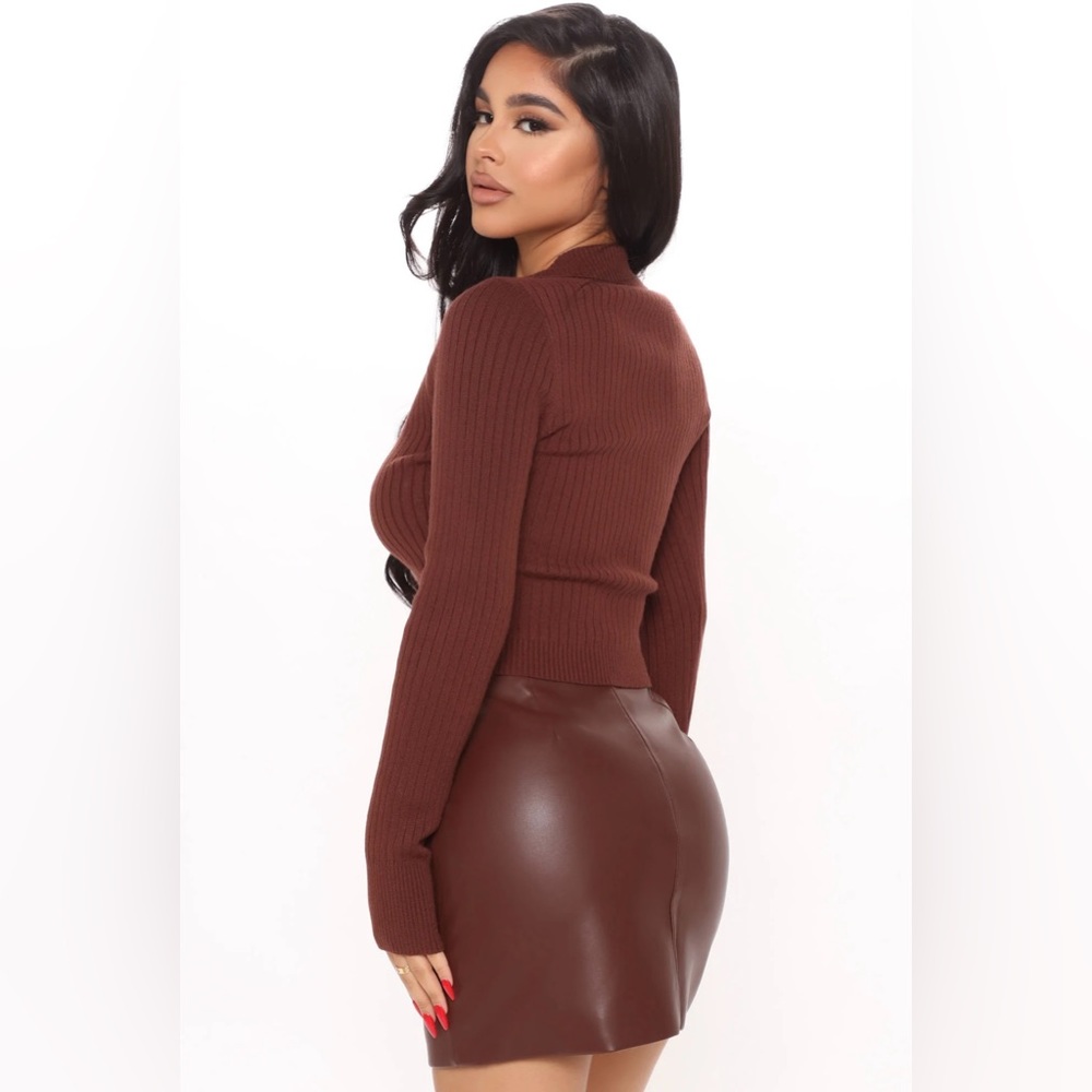 Women’s Sweater Top Long Sleeve - Picture 3 of 5